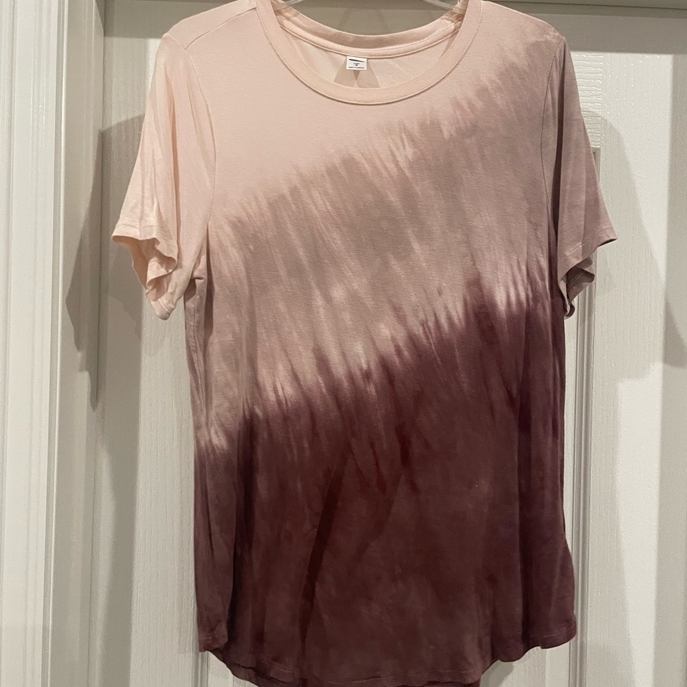 Old Navy Pink and Brown Gradient Tee